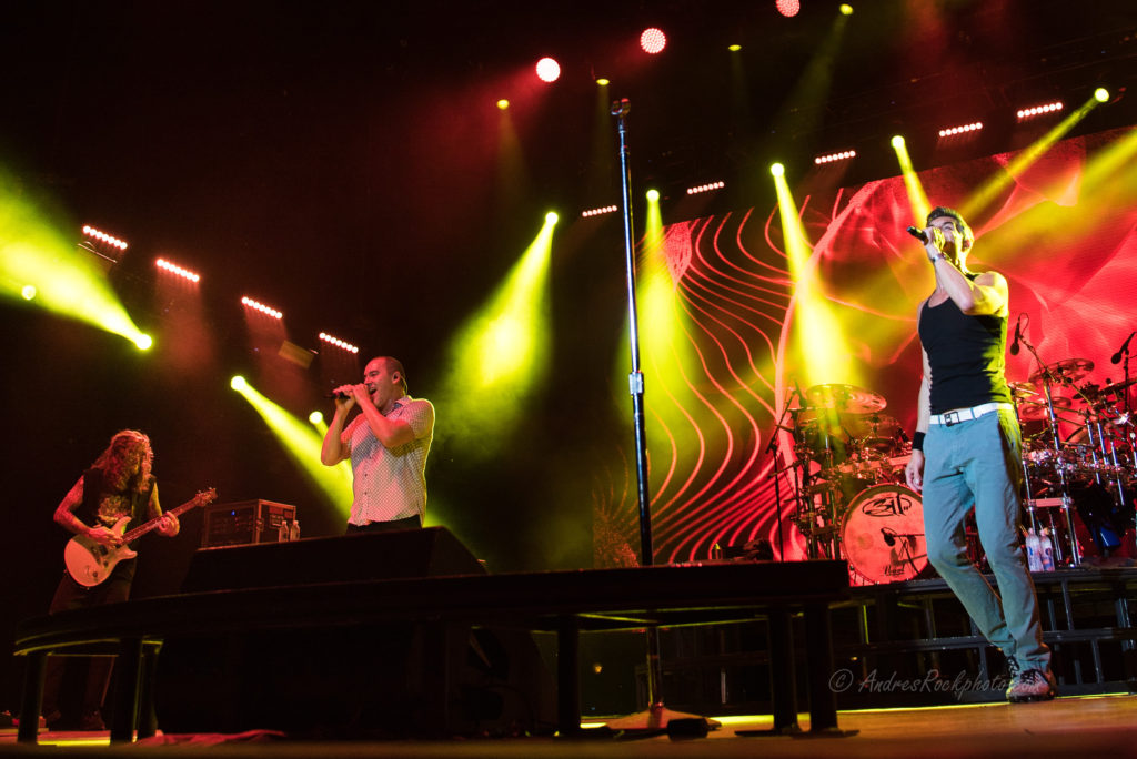 Photographs from the Offspring311 NeverEnding Summer Tour Alan Cross