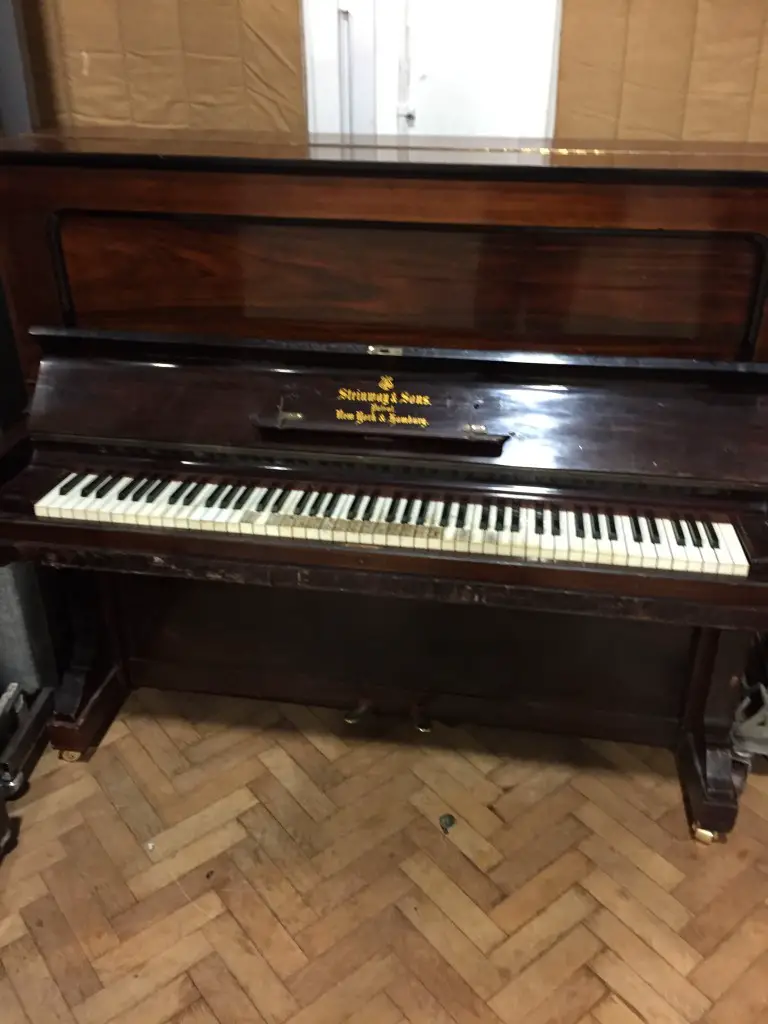 Abbey Road - Lady Madonna piano