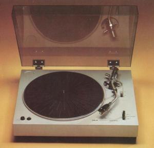 akai-ap-001-turntable-1977